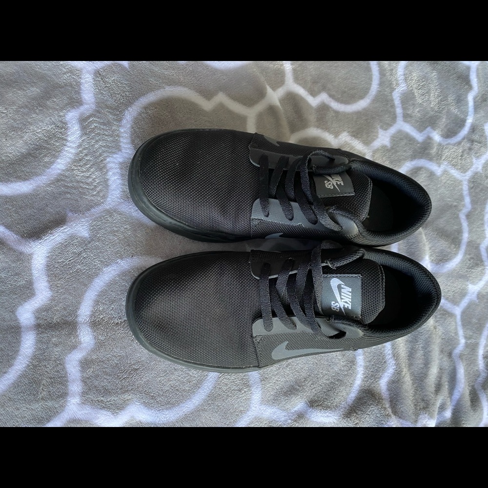 Nike shoes